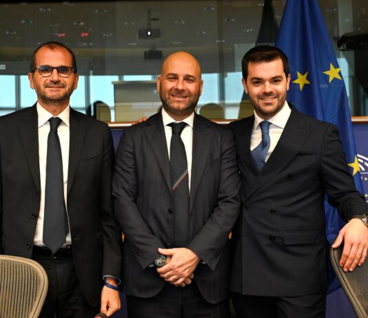 Fenagifar al Parlamento Europeo per un progetto sull’antimicrobico-resistenza Fenagifar al Parlamento europeo per presentare un nuovo progetto per contrastare l'antibiotico-resistenza