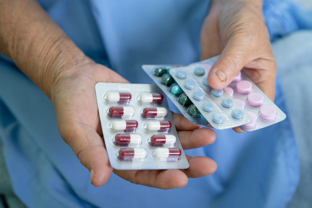 Ogni anno causa circa 35 mila decessi e comporta oltre 11 miliardi di euro di costi sanitari nei Paesi europei.