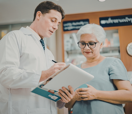 Farmaci più accessibili sul territorio: il punto sulla “rivoluzione gentile” della prossimità Il sottosegretario Marcello Gemmato ha tracciato il bilancio e le prospettive future della riforma della distribuzione dei farmaci avviata con la Legge di Bilancio 2024