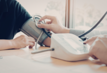 La farmacia dei servizi corre forte: lo dicono i numeri di telemedicina e monitoraggio cardiovascolare Telemedicina cardiologica in farmacia