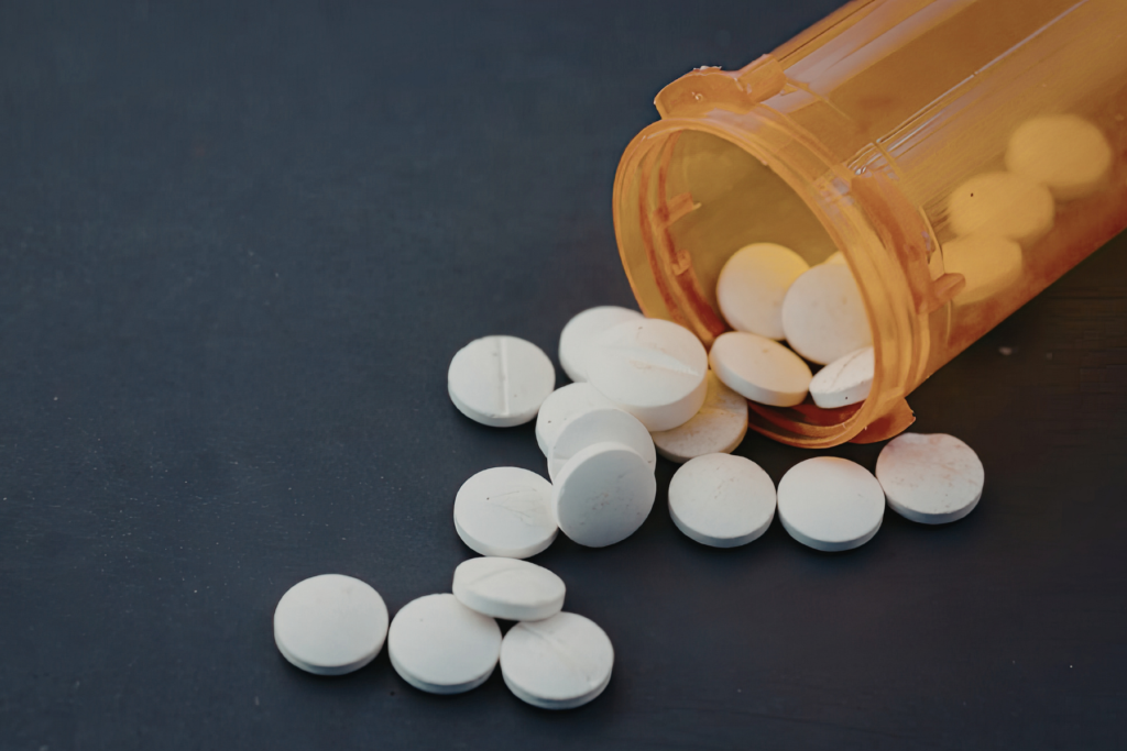 Gli Inibitori di Pompa Protonica (IPP), quali omeprazolo, lansoprazolo, pantoprazolo, esomeprazolo e rabeprazolo, sono farmaci fondamentali nella gestione delle patologie acido-correlate