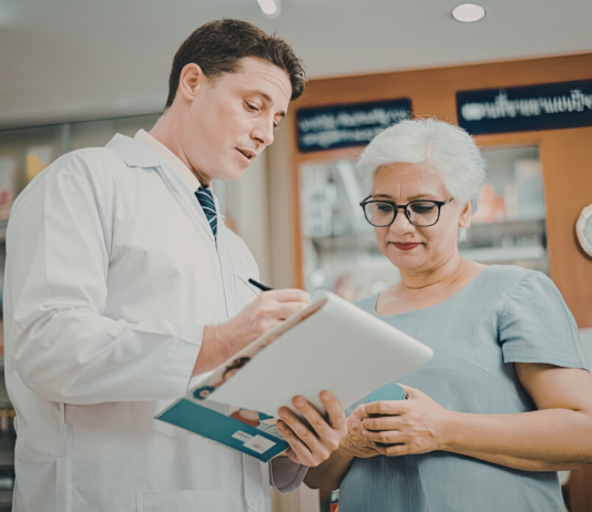 Via all’alleanza tra ASL Bari e Federfarma per potenziare la prevenzione e gli screening oncologici Alleanza ASL Bari e Federfarma per potenziare la prevenzione oncologica