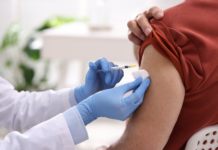 Informazione, vaccini e prossimità: il nuovo ruolo della farmacia nella tutela dei fragili Dall'informazione alla somministrazione: il nuovo ruolo della farmacia nella tutela dei fragili