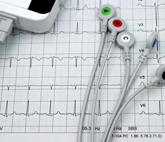 Telemedicina in farmacia, dalla SIC il primo “bollino di qualità” per la refertazione cardiologica