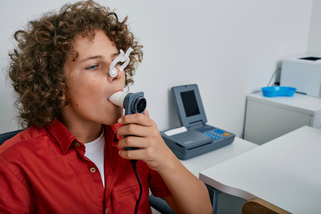 l breath test all'idrogeno (H₂), eventualmente associato alla misurazione del metano (CH₄), è uno degli strumenti più affidabili per documentare il malassorbimento del lattosio.