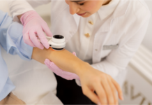 Consulenza dermatologica al banco: l’indagine FIP tra opportunità e limiti Consulenza dermatologica al banco: l'indagine FIP tra opportunità e limiti