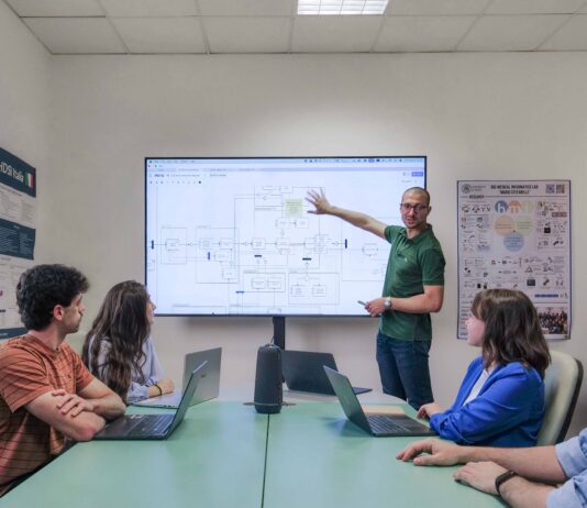 Intelligenza artificiale in un progetto europeo per migliorare i trattamenti ai pazienti cronici progetto Guide-AI