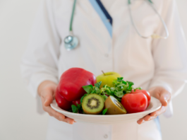 Tumore al seno, supporto nutrizionale e prognosi: cosa dicono le evidenze nutrizione nel tumore al seno