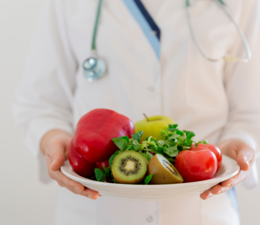 Tumore al seno, supporto nutrizionale e prognosi: cosa dicono le evidenze nutrizione nel tumore al seno