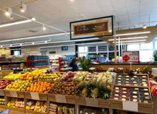 Oltre 200 referenze di ortofrutta nel primo punto di vendita Leader Price Italia