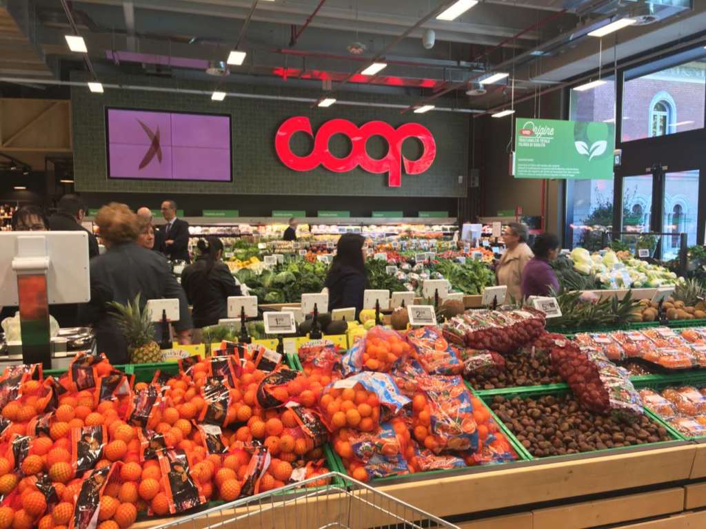 Coop rilancia la strategia di riduzione dei pesticidi nell'ortofrutta, a partire dal glifosato