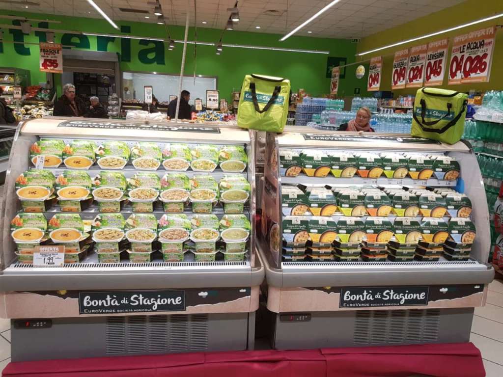 La vasta gamma dei prodotti a marchio Bontà di stagione al Todis di Ciampino, in provincia di Roma