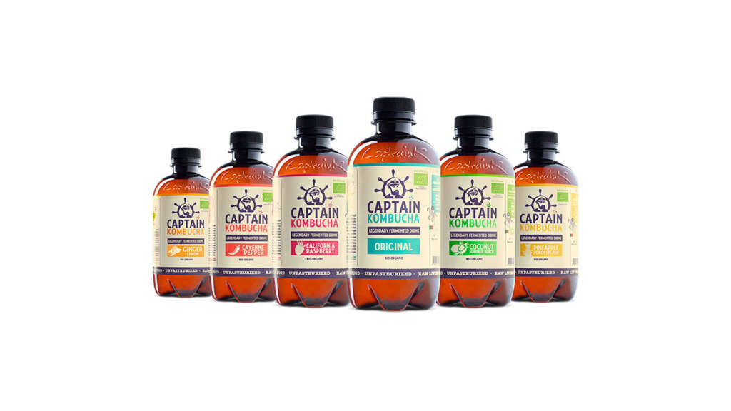 Captain Kombucha è una bevanda leggermente frizzante, a base di tè nero o verde fermentato, che ha proprietà salutistiche