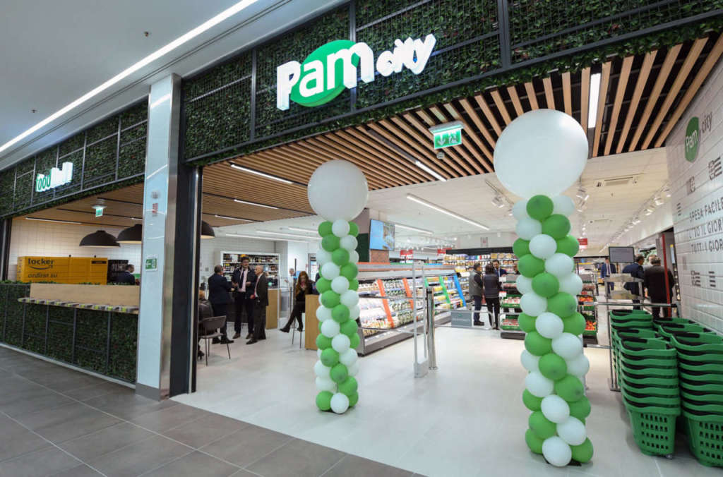 Il nuovo Pam City aperto nella zona est di Roma: l'obiettivo è estendere il format in altre città d'Italia