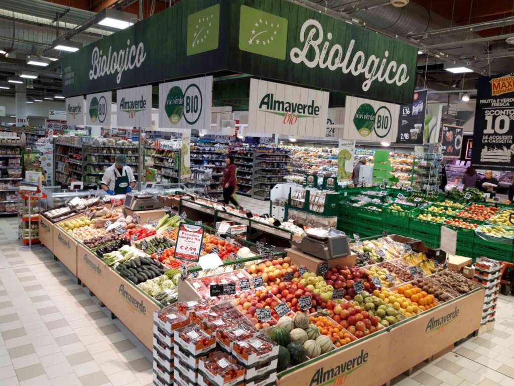 Un'isola bio in un reparto della gdo