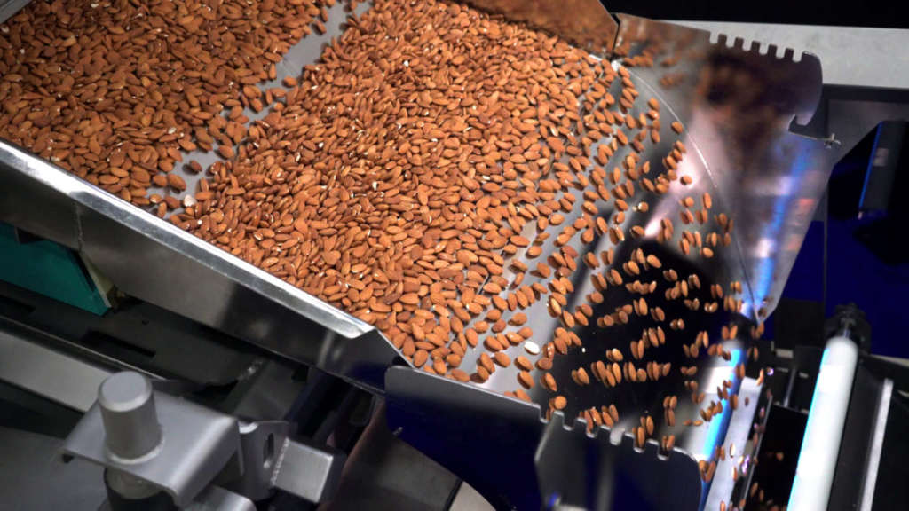 La selezionatrice ottica Tomra 5C di Tomra Food