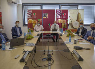 I produttori di pere fanno squadra