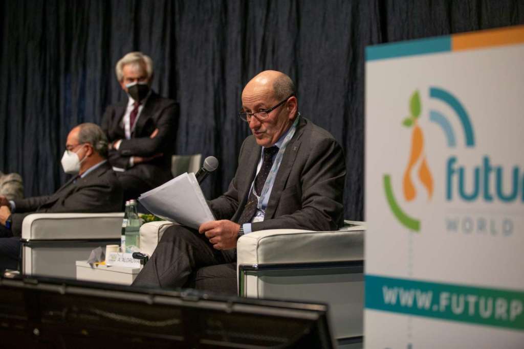 Adriano Aldrovandi, alla guida di UNAPera