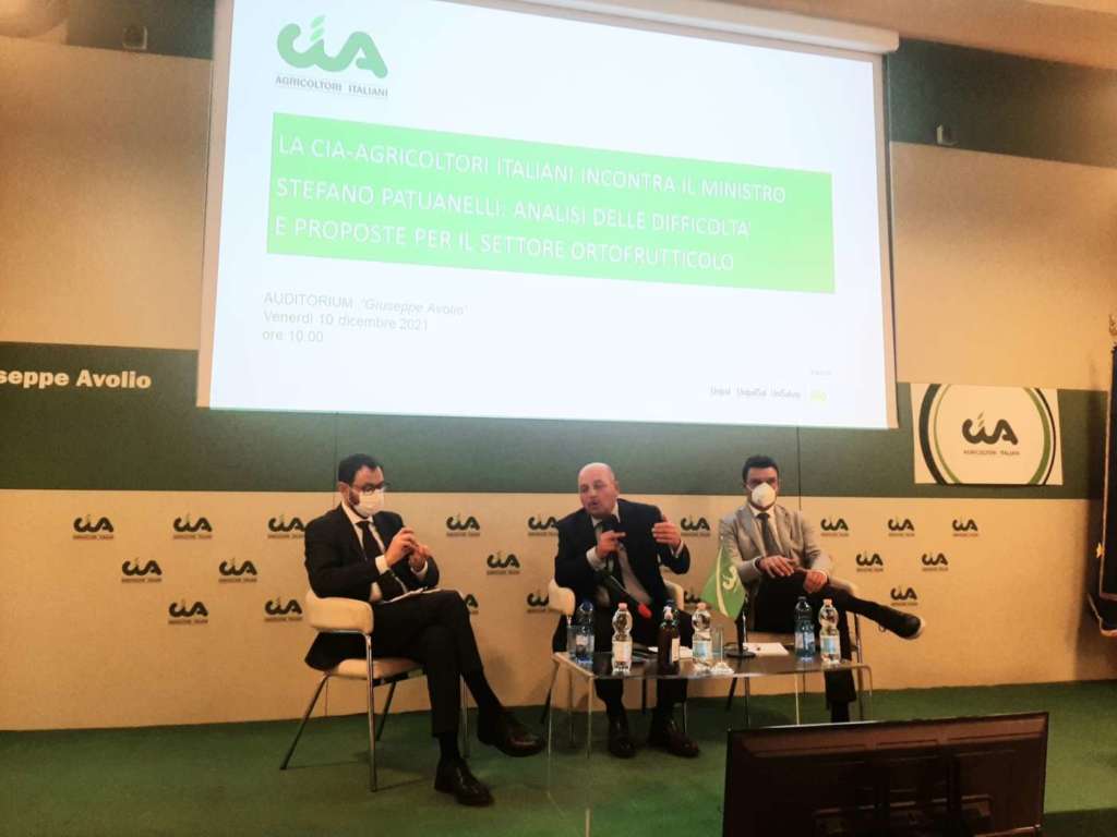 L'incontro nella sede Cia con il ministro Patuanelli