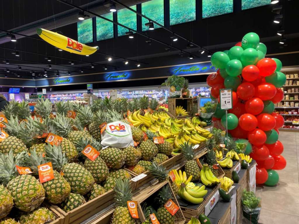 Dem Gros contest Dole