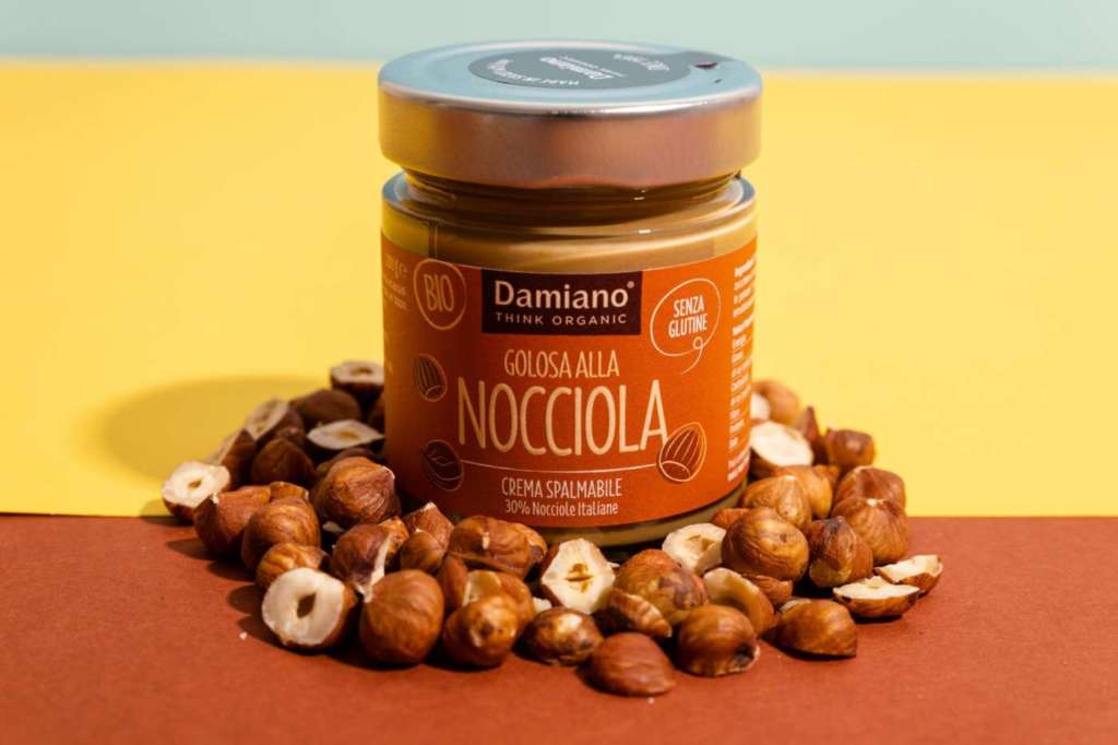 La nuova Crema golosa alla Nocciola Chocobella di Damiano