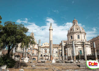 Dole Italia official supplier di Acea Run Rome the Marathon Dole sostiene i valori dello sport e della bellezza