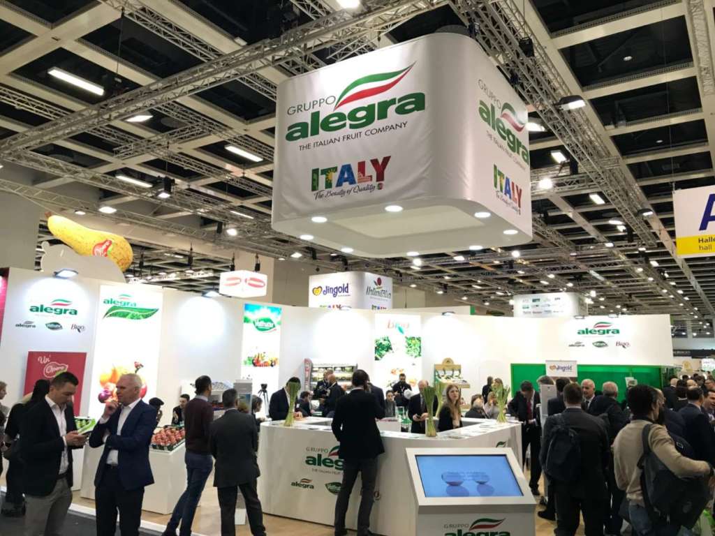 Lo stand di Apo Conerpo all'edizione di Fruit Logistica 2020