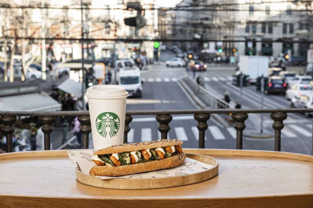 Pincho, il panino veggie di Starbucks con i prodotti plant-based di Garden Gourmet