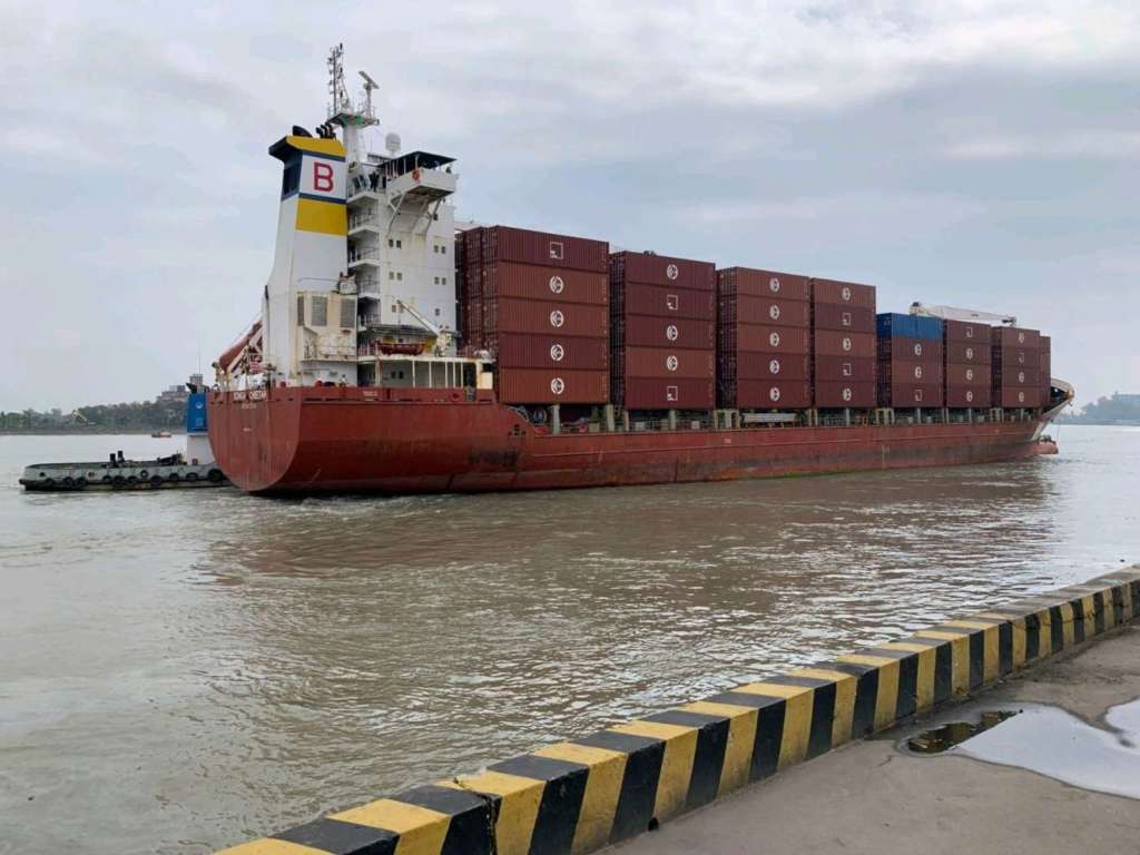 Nave Kalypso (Rif Line Group)