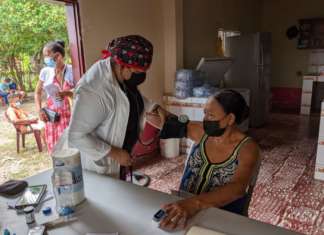 Fyffes, Brigate mediche comunitarie nelle comunità honduregne