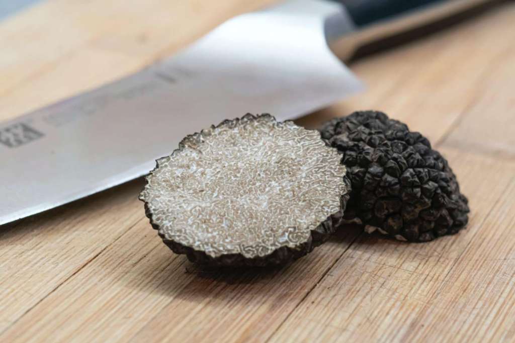 Il tartufo nero estivo è disponibile in diversi punti di vendita di Banco Fresco