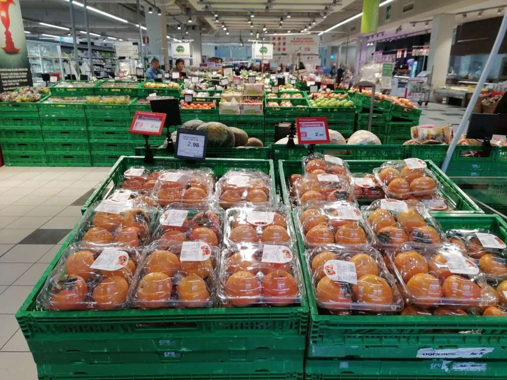 Con il maggior freddo aumenta la domanda di cachi