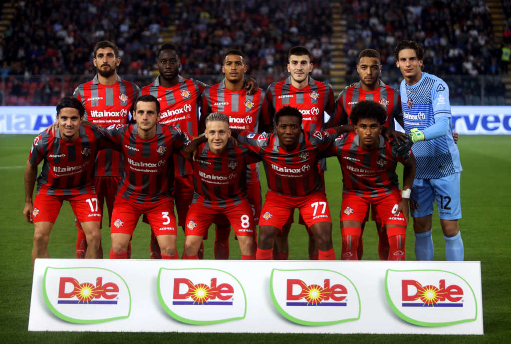 Dole Italia sponsorizza la Cremonese