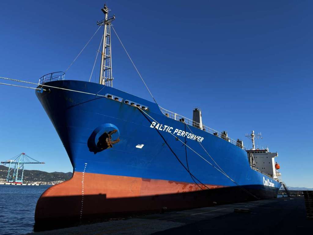 La nave che ha trasportato i Kiwi Zespri SunGold