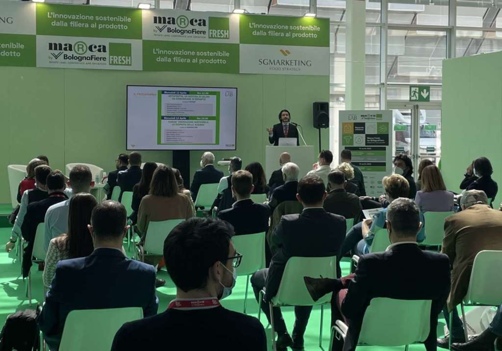 Casi di studio, analisi di mercato e momenti di confronto con insegne e produttori