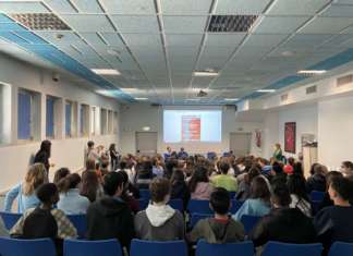 Troy Caupain incontra i ragazzi delle terze medie dell’Istituto Comprensivo di Bagnolo Mella