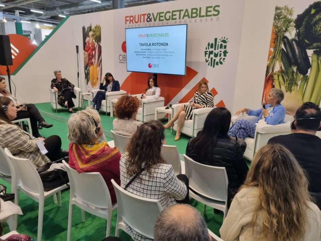 Donne dell'ortofrutta protagoniste a Cibus in incontro sul tema innovazione