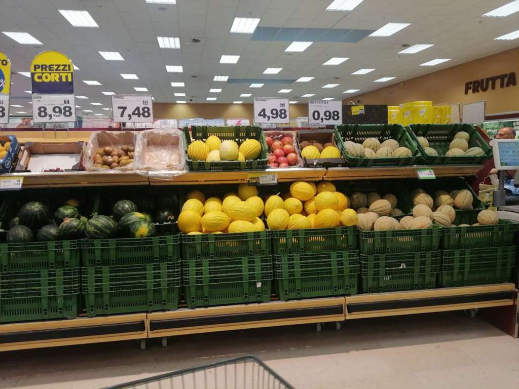 I prezzi nel largo consumo continuano a essere alti, con un'inflazione a doppia cifra
