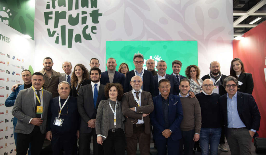 La comitiva dell'Italian Fruit Village nella scorsa edizione della fiera Fruit Logistica