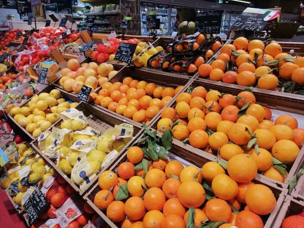 Prezzi stabili per le arance, maggiore richiesta per la varietà Tarocco