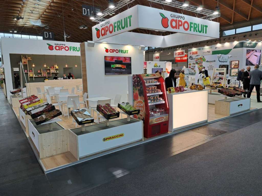 Stand di Apofruit a Macfrut 2023