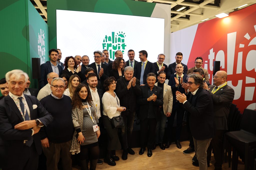 Una foto del gruppo Ifv a Fruit Logistica 2024