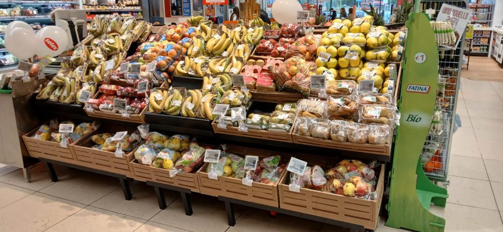 Cassette ortofrutta Tosca in un punto di vendita di Megamark