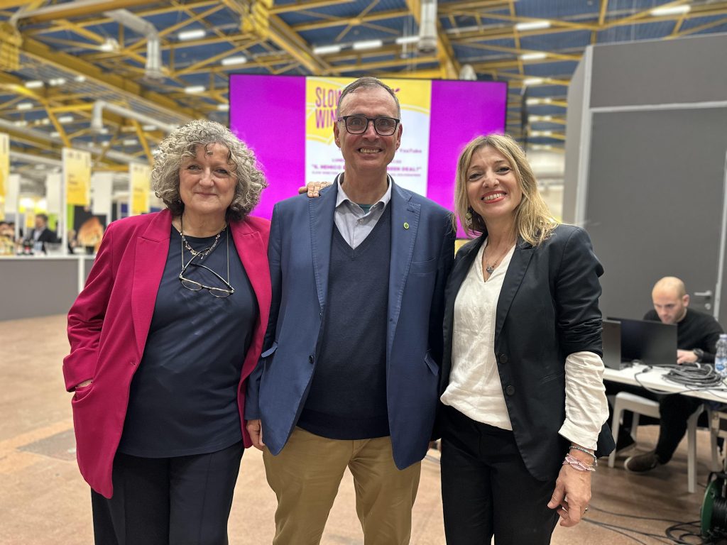 Maria Grazia Mammuccini, presidente di FederBio, Angelo Gentili, responsabile agricoltura di Legambiente e Barbara Nappini, presidente di Slow Food Italia