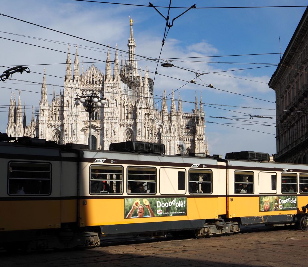 Dole Italia, campagna outdoor a Milano