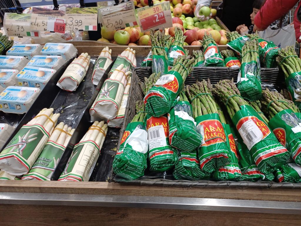 Sta per finire la campagna degli asparagi