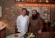 Le Prugne della California protagoniste della nuova mixology Il maitre chocolatier Stefano Collomb e Benjamin Cavagna (creditis: FedericoBontempi©)
