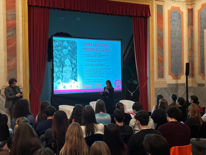 Pink_Lady Pink Lady apre le porte ai giovani universitari