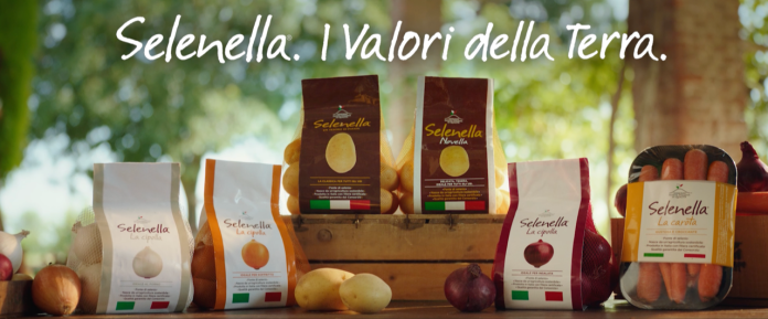 Un frame dello spot tv Selenella, con l'headline finale