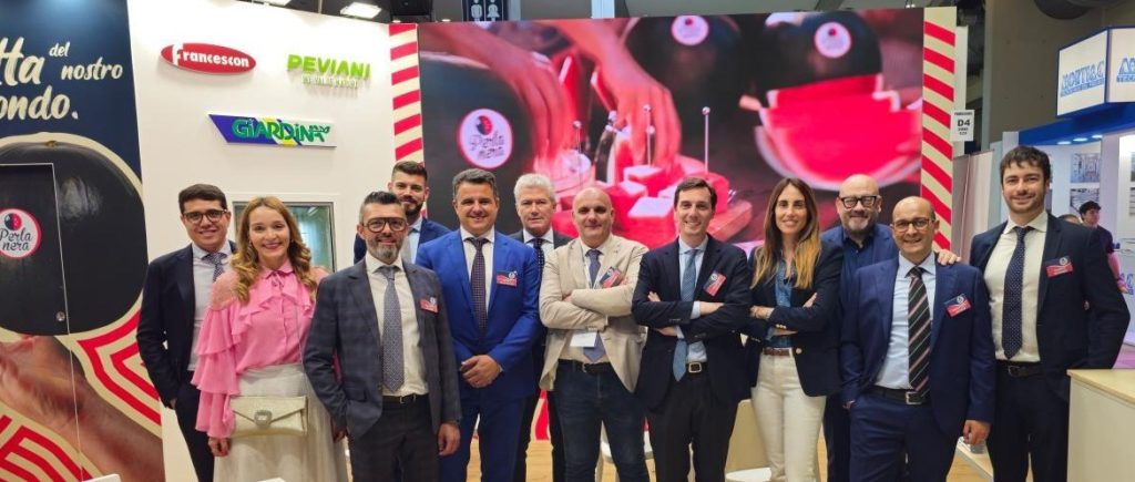 Il team di successo del brand di anguria Perla Nera